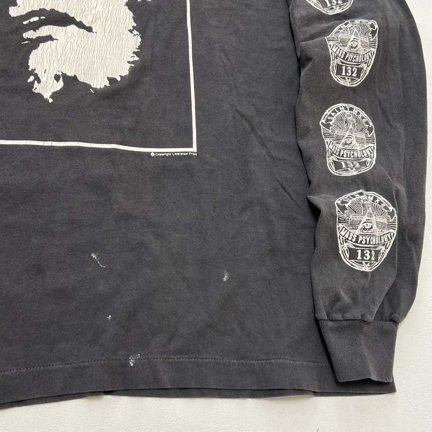 SAINT Mxxxxxx LOVE SAINT LS TEE/BLK LOVE SAINT Big Jesus washed and distressed long sleeves, washed black S-XL, cylindrical cloth Assute dyeing, heavy washing and water fading, pure hand-splashed ink holes, simulated natural fading and old effects, correct version, correct main mark/washed mark/angel anti-counterfeiting label, OEM by domestic top printing factory, top purchasing agent level